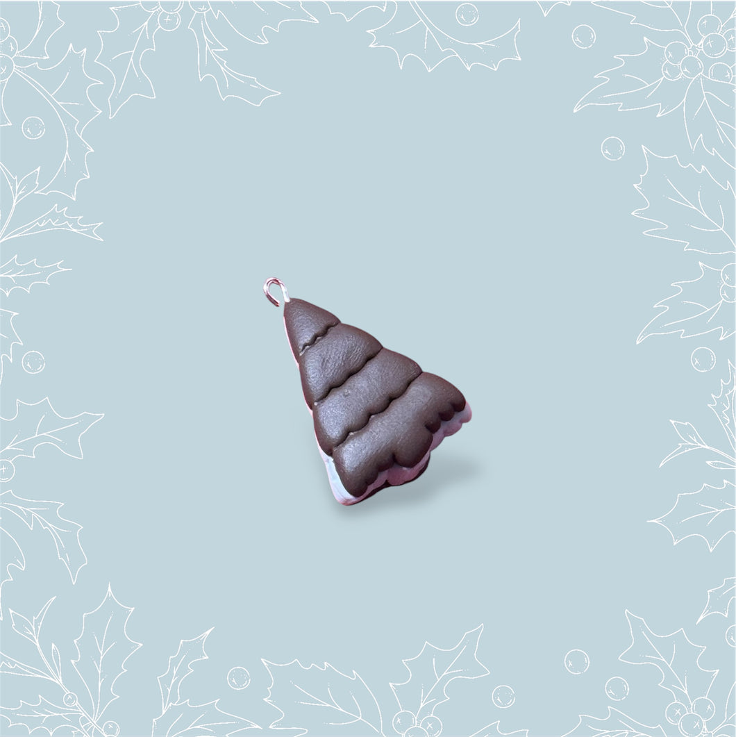 Christmas Tree Ice Cream Sandwich Dust Plug