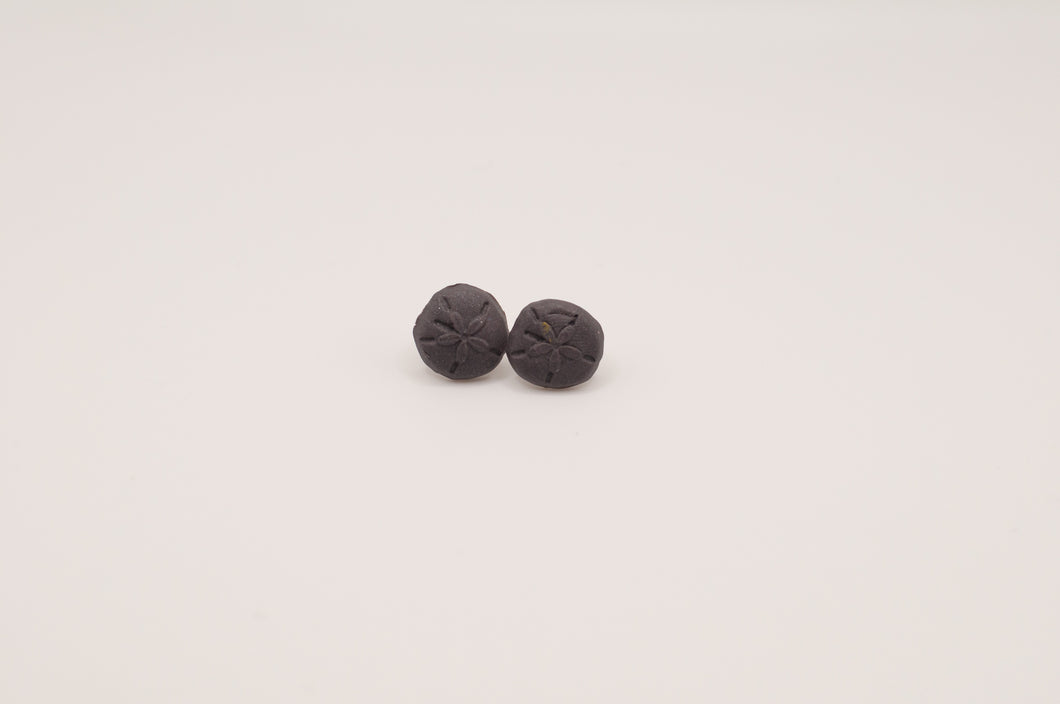 Sand Dollar Mini Stud